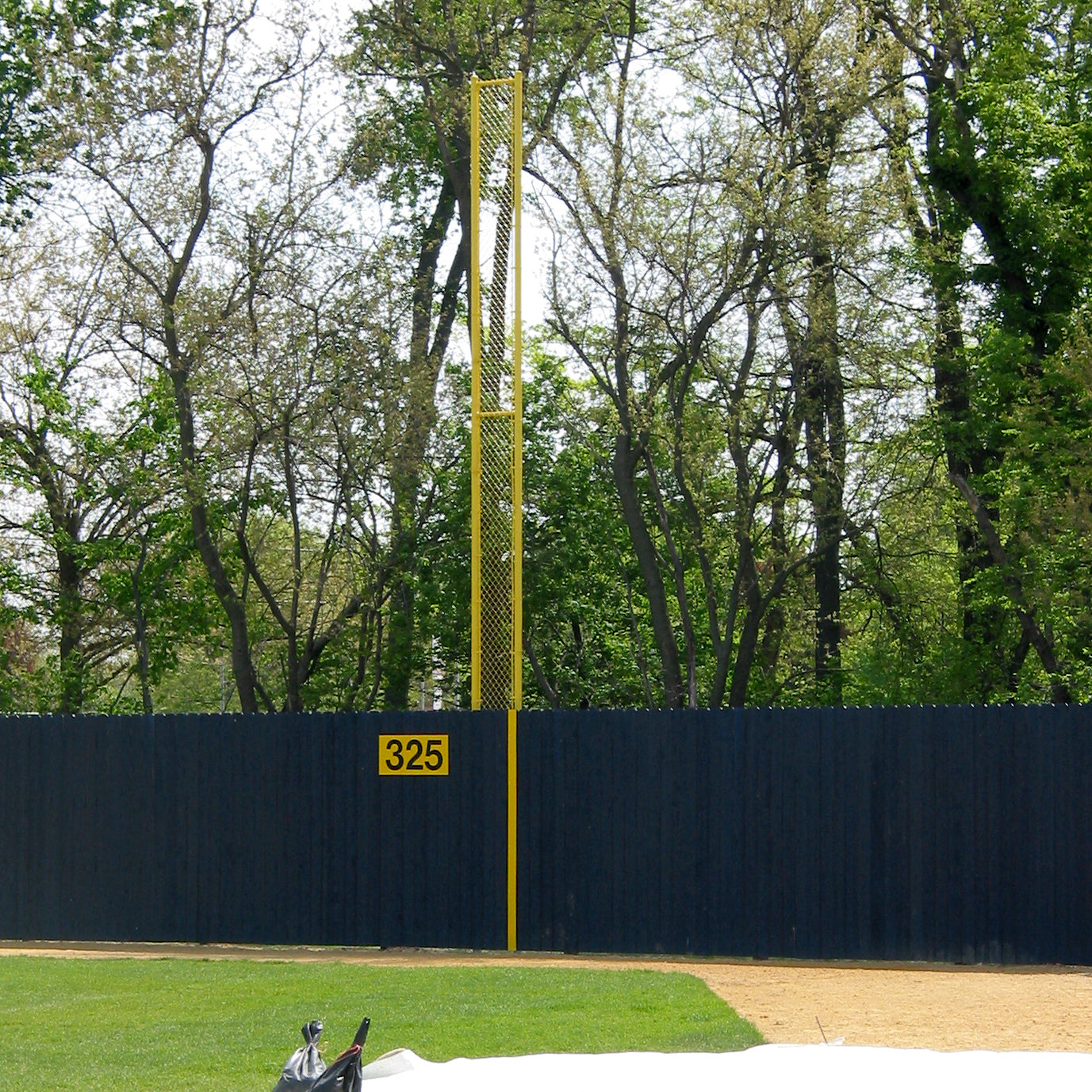 Powder Coated Steel Heavy Duty Professional Foul Poles