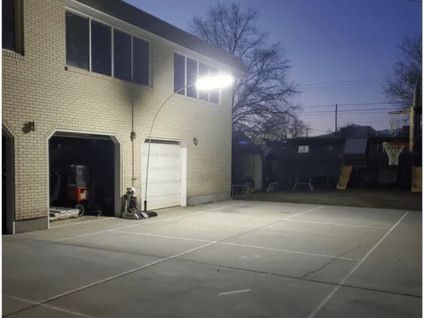 Dominator Alta Light (Portable LED Court Light)