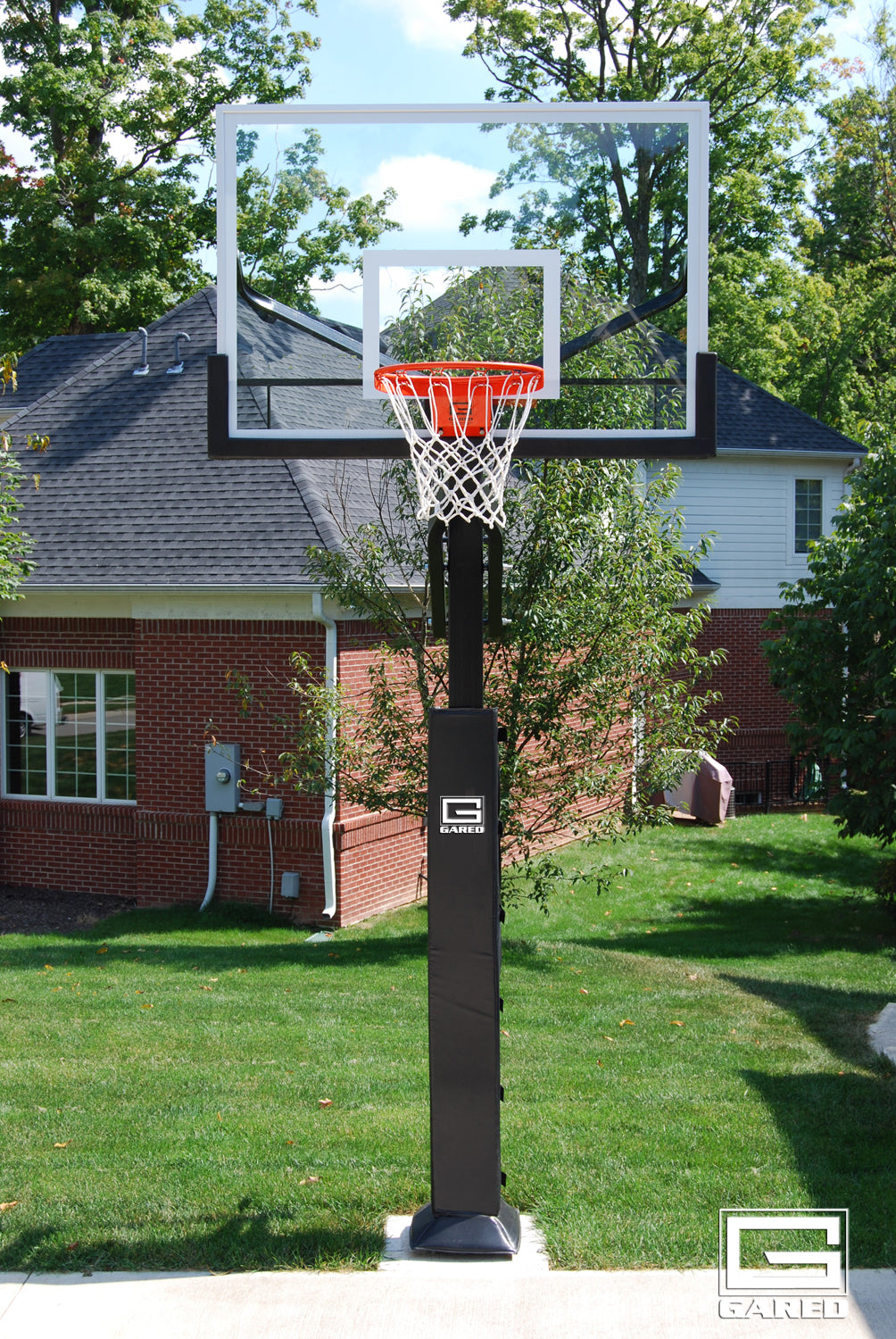Collegiate Jam Adjustable Basketball Hoop with Glass Board